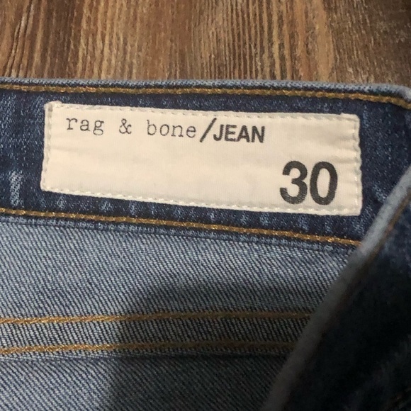 Rag & Bone Jeans Women's 30 Dre Distressed Slim Fit Mid Rise in Canyon Wash - Picture 2 of 7